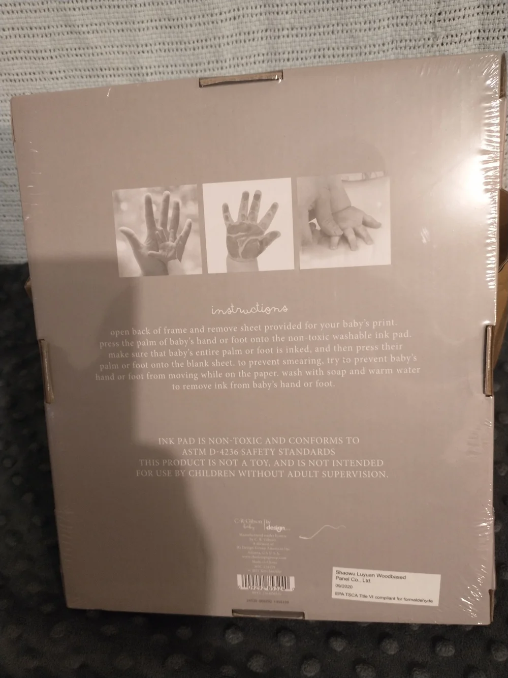 NEW C.R. Gibson White Baby First Prints Frame with Accent Graphics